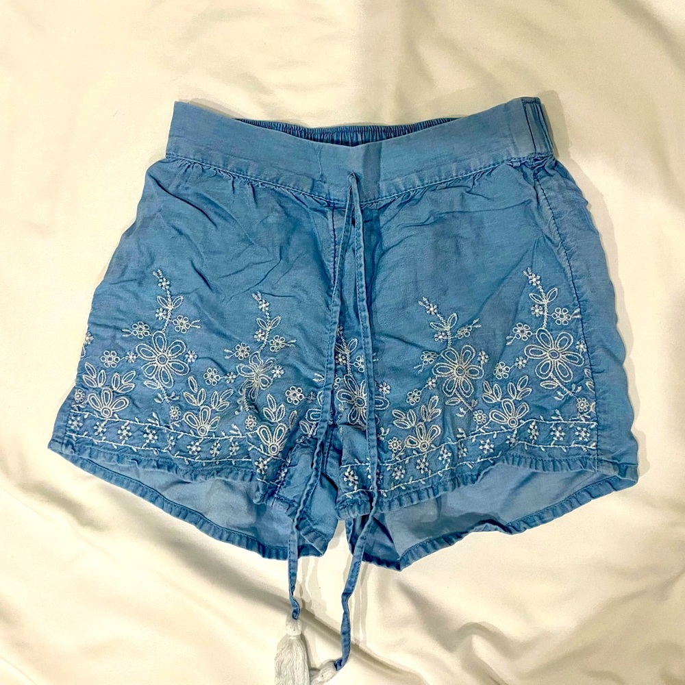 Girls’ Patterned Linen Shorts in Chambray